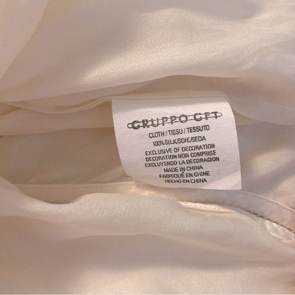 Vtg Sheer Emanuel Ungaro 100% Silk Button Down Shirt/Blouse Tie Front - Picture 11 of 11